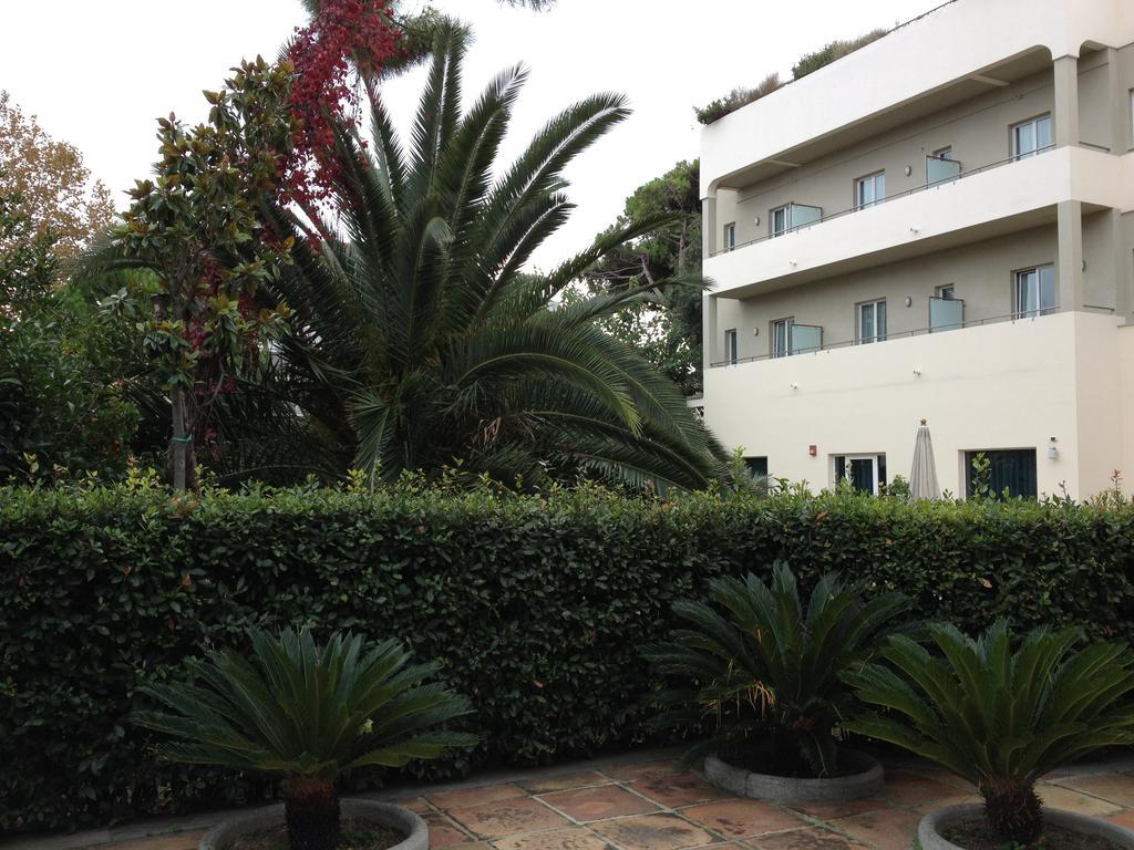 Phi Hotel Alcione Francavilla Al Mare Exterior foto